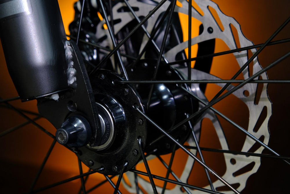 LORAK Safe 27,5 Prom Матовый Чёрный/Белый 17р (на рост 155-173)