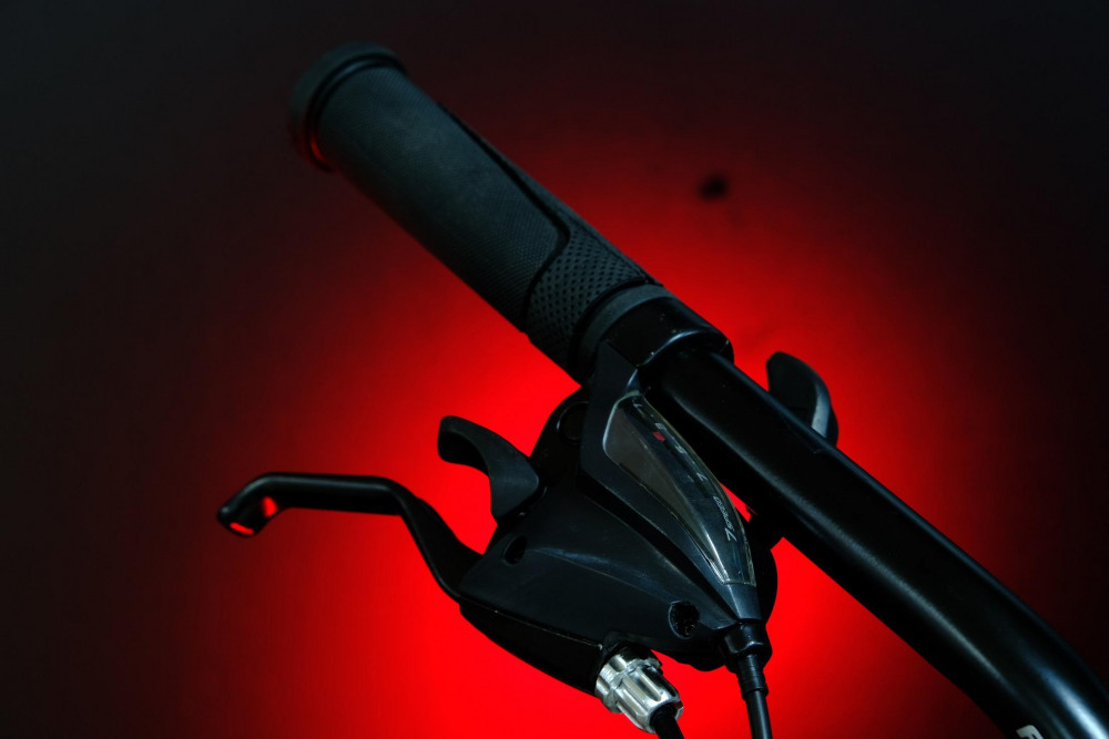 FOLTAS 27,5 - 17р Матовый Чёрный/Красный